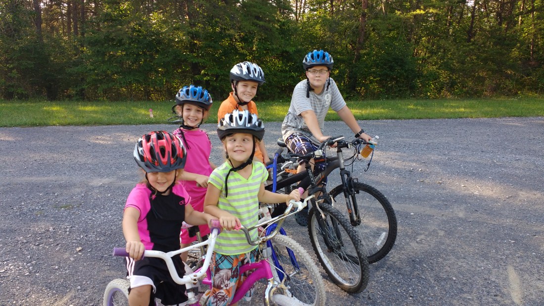 kids-on-bikes